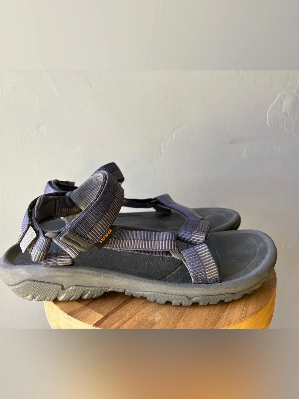 Teva Men's Hurricane XLT2 Sandals ~ Size 10